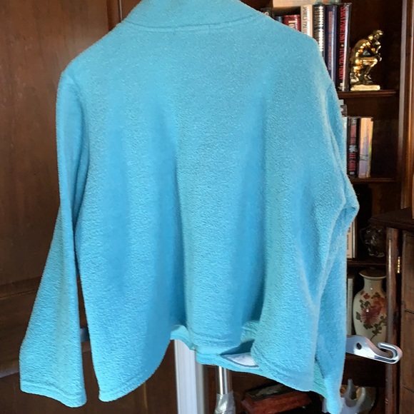 5/$20 Cuddly & Clean Sweatshirt Size Large - Picture 3 of 5